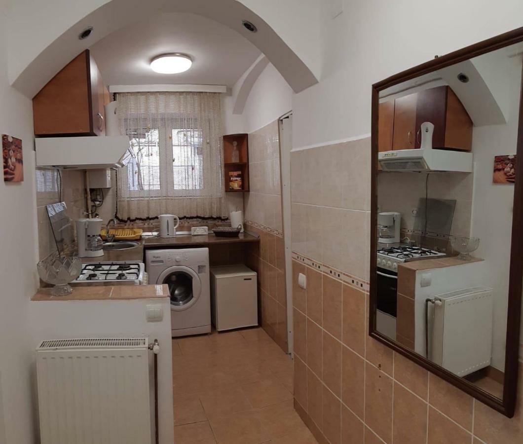 Tudor Apartment Braszów Zewnętrze zdjęcie